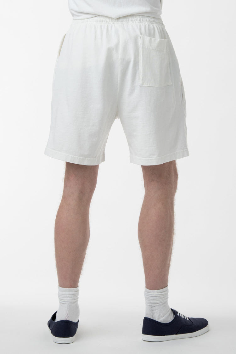 Sam is 6"0 wearing size M