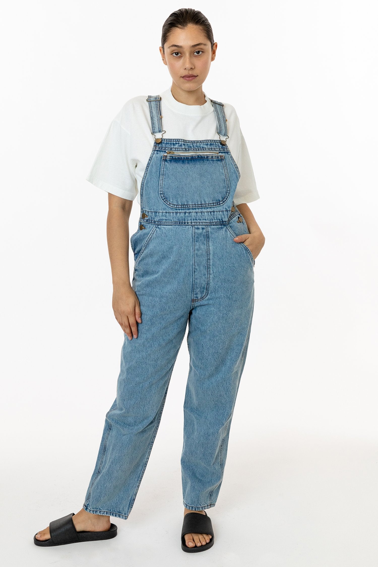 Adriana is 5'6 wearing size S/Regular