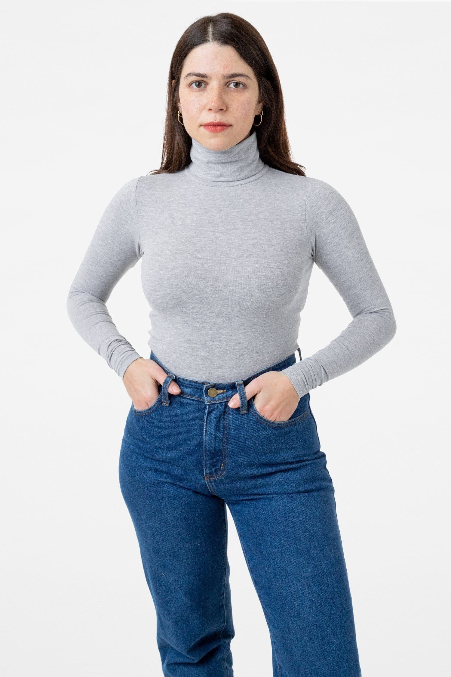 Ariel is 5'4 wearing size S